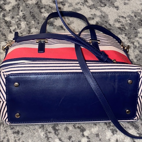 KATE SPADE CROSSBODY ♠️ - Picture 2 of 4